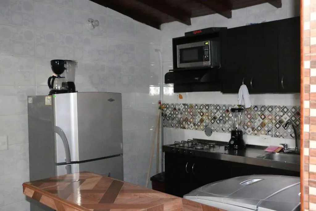 Aparta Suite Torre De Prado 503 Medellín 0*,  Colombia